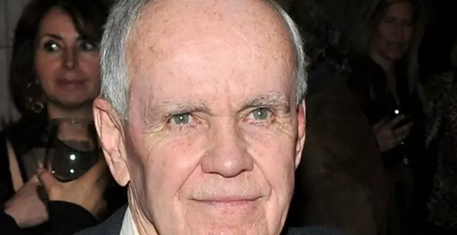 Muere a los 89 años Cormac McCarthy, el escritor que plasmó las sombras de EEUU