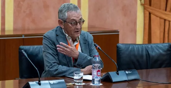 El PP de Moreno Bonilla arremete contra Delibes y sigue adelante con su ley sobre Doñana