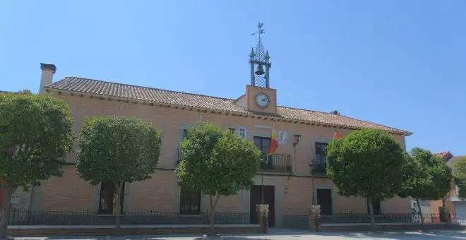 Un concejal del PSOE entrega a Vox la alcaldía de un pueblo de Toledo y el partido anuncia su expulsión