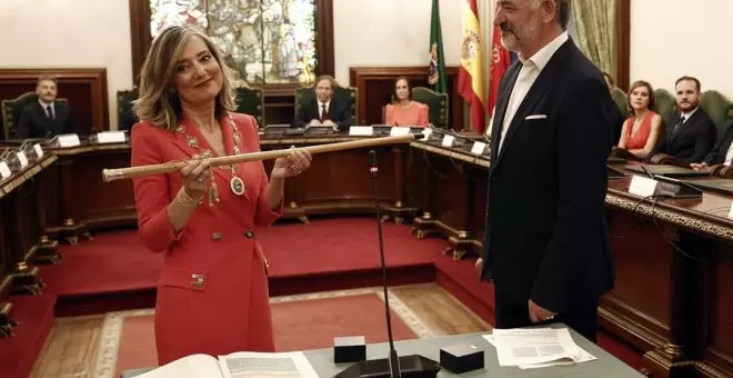 Cristina Ibarrola, de UPN, elegida alcaldesa de Pamplona tras no apoyar el PSOE a Bildu