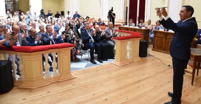 Constituida la Diputación de Cuenca, presidida por Martínez Chana para quien judicializar la política "no es el camino"