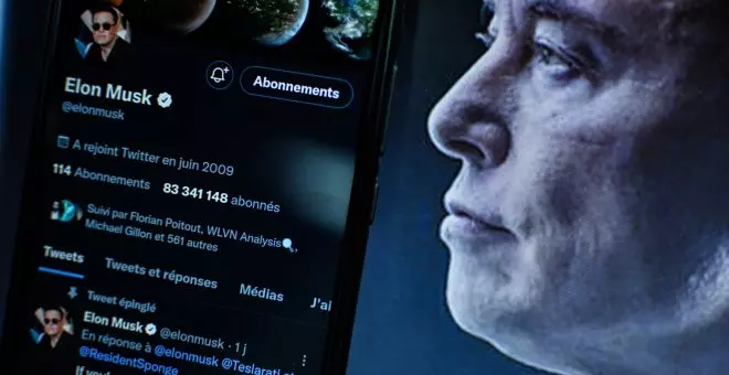 Elon Musk dice que Twitter ha impuesto límites diarios a la lectura de tuits