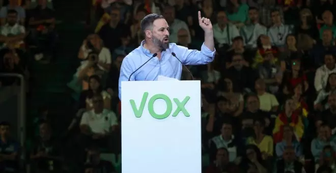 'The New York Times' alerta de que España podría tener con Vox el primer Gobierno ultraderechista desde Franco