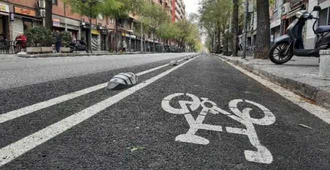 Més de la meitat dels desplaçaments diaris a la província de Barcelona es fan a peu o en bici