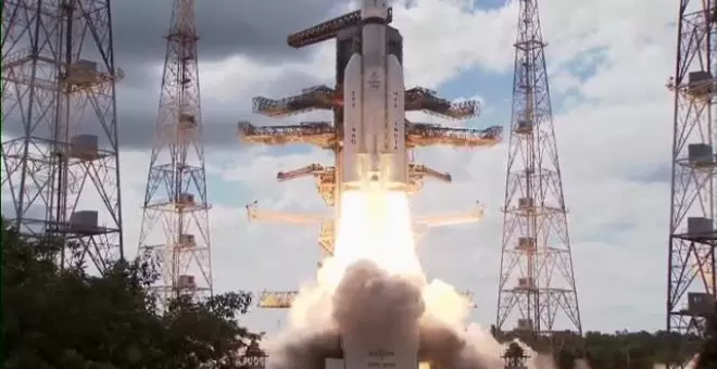 La India lanza una nave espacial a la cara oculta de la Luna