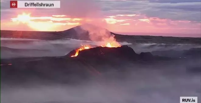 Continúa en erupción el volcán Fagradalsfjall de Islandia