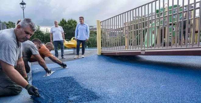 El Ayuntamiento trabaja en la mejora del parque infantil de Lorenzo Cagigas