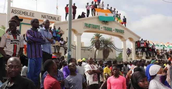 Cuatro países de África Occidental abren la puerta a una acción militar en Níger