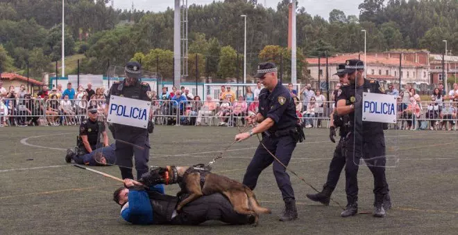 Éxito de público y participación en las I Jornadas de Perros Policía