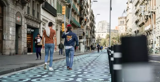 Collboni elimina l'urbanisme tàctic al carrer Pelai: més aparcaments i menys espai peatonal