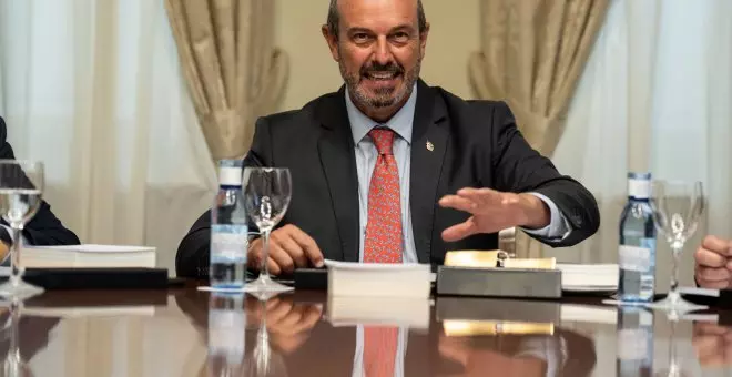Pedro Rollán, elegido presidente del Senado con la mayoría absoluta del PP