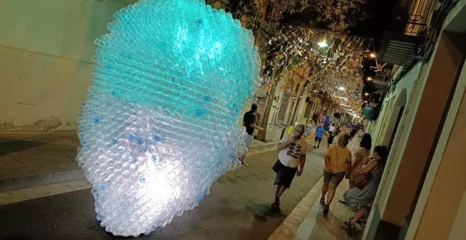 L'origami de Sagunt s'emporta el concurs de carrers guarnits de les festes de Sants