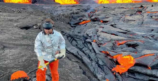 El volcán Kilauea de Hawái entra en erupción con fuentes de lava de 15 metros