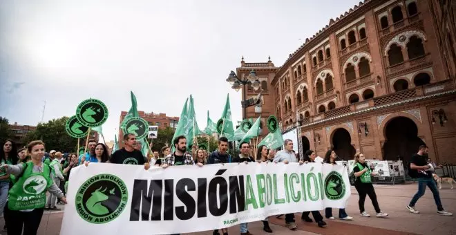 Miles de personas se manifiestan en Madrid para reivindicar el fin de la tauromaquia