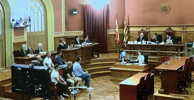 Els Mossos expulsen els 6 agents condemnats per l'agressió racista a Sant Feliu Sasserra