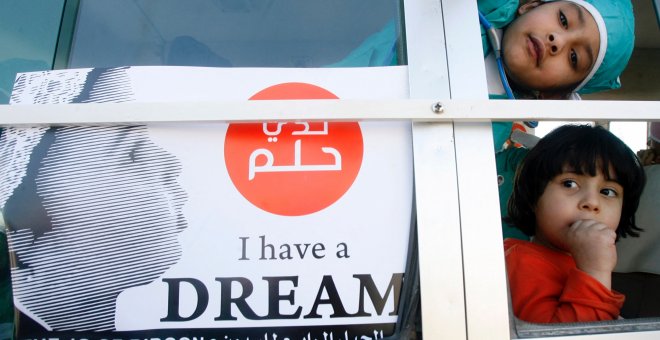 La juventud bidun en Kuwait: sin derechos y dependientes del mercado privado