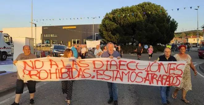 Los vecinos de Sierrapando vuelven a manifestarse por la reordenación viaria: "Estamos atrapados"