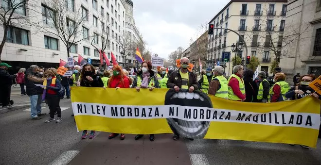 Ocho años de la 'ley mordaza': manifestarse ante el Congreso nunca fue ilegal