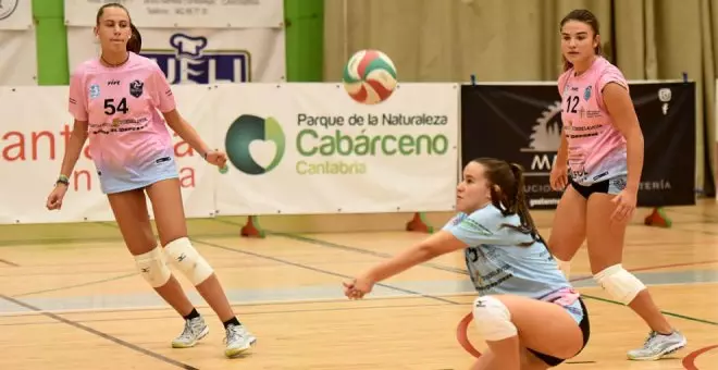 Un Voley Torrelavega de menos a más no puede sorprender a un sólido Zalaeta