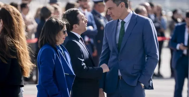 Sánchez mantiene el alma conservadora del Gobierno más criticada por la izquierda: Robles, Albares y Marlaska