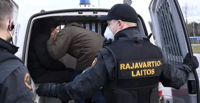 Finlandia cierra parte de su frontera con Rusia para frenar la llegada de refugiados
