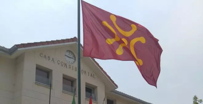 El PP elimina el lábaro, símbolo de Cantabria reconocido por el Parlamento desde 2016, del Ayuntamiento de Noja