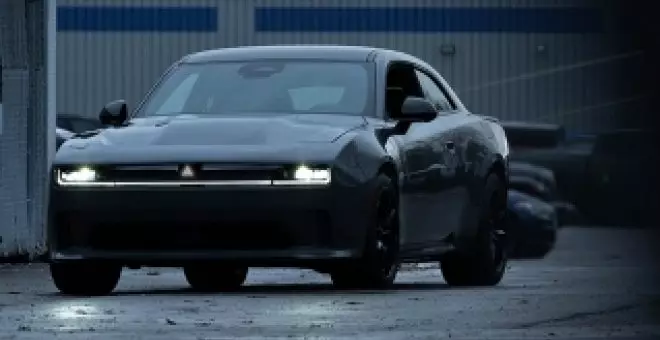 Los 'muscle car' con motor V8 empiezan a decir adiós: este Dodge hace mucho ruido, pero es eléctrico