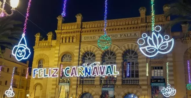 Llegaron los carnavales: España se transforma "tututu, tututu, tutu"