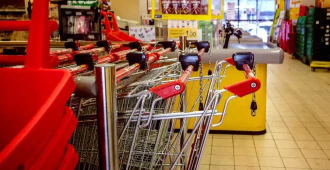 Las cinco grandes cadenas de supermercados copan más de la mitad del mercado español