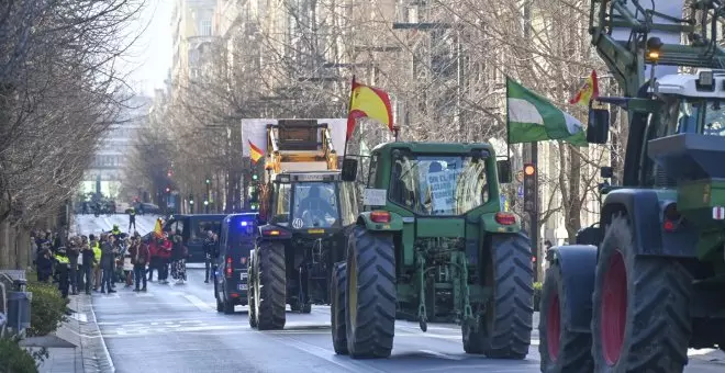 Los agricultores se dirigen hacia Madrid en el primer acto masivo de esta ola de protestas