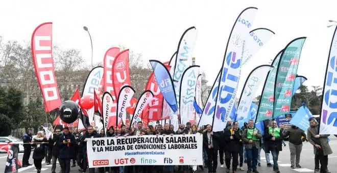 Unos 1.300 trabajadores del sector financiero en Cantabria están convocados al paro de dos horas del día 26