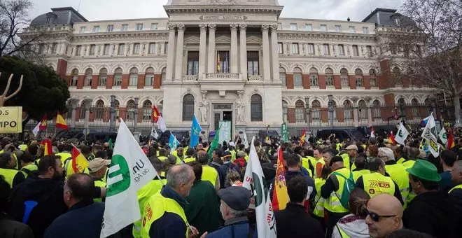 Ganaderos cántabros participarán en la tractorada del lunes en Madrid