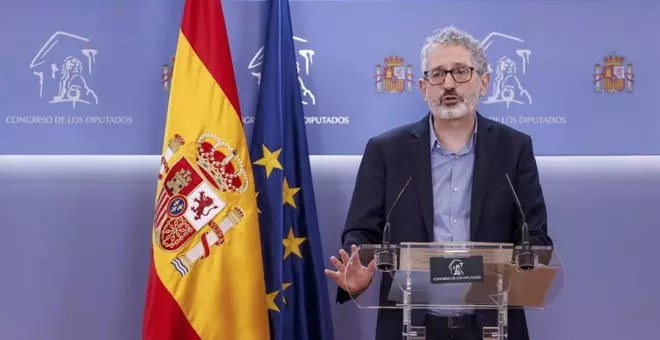 Sumar presiona al PSOE para acabar con la "transferencia" de dinero público a los bancos