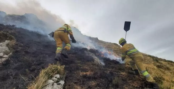 Cantabria tiene cinco incendios forestales este jueves