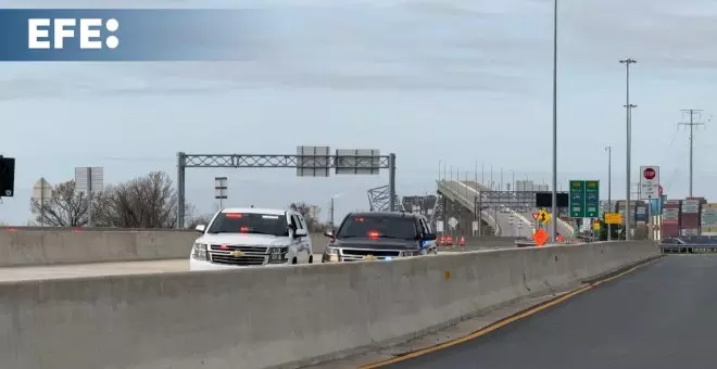 Autoridades rebajan a 6 la cifra de personas buscadas tras el colapso del puente en EEUU