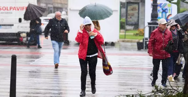 La borrasca 'Nelson' mantiene a 12 comunidades este domingo en aviso por lluvias, tormentas, viento, oleaje y nevadas