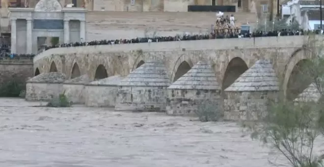 El Guadalquivir duplica su caudal a su paso por Córdoba y activa la alerta roja por riesgo de inundaciones