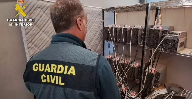 Tres detenidos en Albacete por defraudación de fluido eléctrico para mantener activas cuatro 'granjas' de criptomonedas