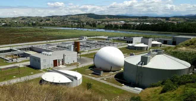 Despedido un operario de MARE por no detectar un vertido en Vuelta Ostrera