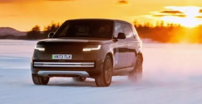 El Range Rover eléctrico cambia radicalmente su sistema de tracción 4x4 para que todo siga igual (o mejor)