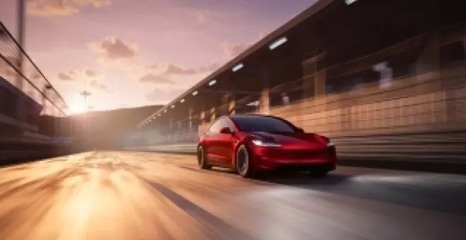 Elon Musk tiene claro que: "el Tesla Model 3 Performance es más rápido que un Porsche 911"
