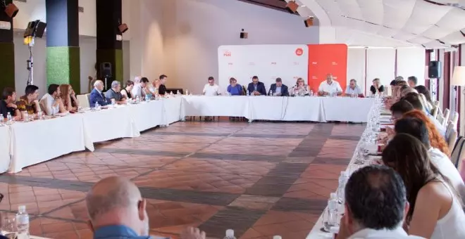 El PSOE de Castilla-La Mancha confía en que la denuncia falsa de una pseudoorganización no cause la renuncia de Sánchez