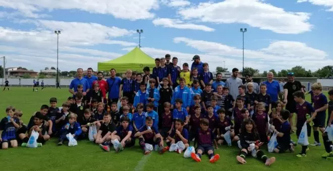 El torneig de futbol BaseVilobí Solidari reuneix 19 equips aquest dissabte