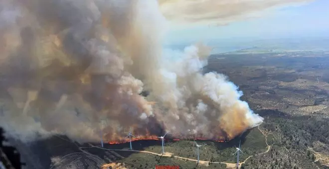 Estabilitzat l'incendi forestal al barranc del coll de l'Alba de Tortosa
