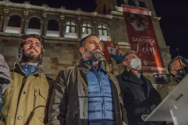 Abascal, en un acto de precampaña en la plaza de San Marcelo (León). - Vox