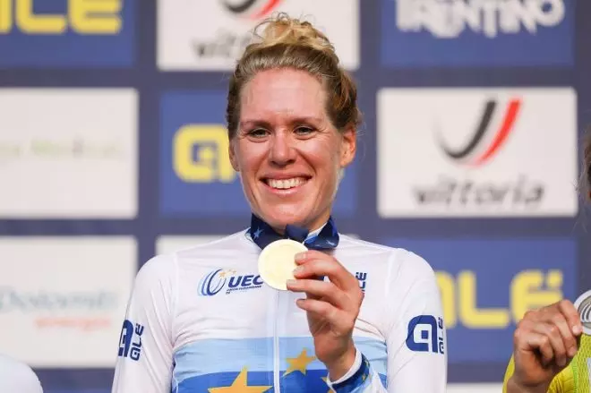 Ellen Van Dijk durante el Campeonato Europeo de Ciclismo de Calle UEC Road - Elite Women Road Race, el 11 de septiembre de 2021, en Italia - Europa Press