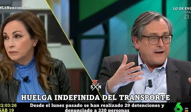 El momento en el que Francisco Marhuenca, director de La Razón, asegura en La Sexta Noche que Cáritas está controlada por Podemos