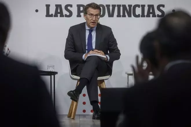 El presidente del Partido Popular, Alberto Núñez Feijóo, interviene durante el encuentro sobre Los Retos del Futuro del diario 'Las Provincias'.- Rober Solsona / Europa Press