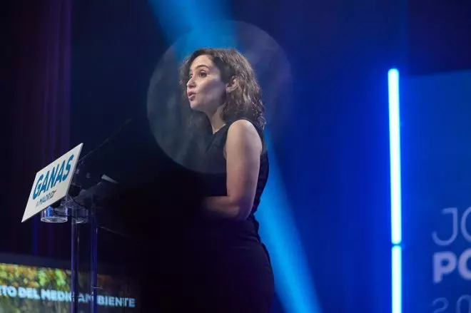 La presidenta de la Comunidad de Madrid, Isabel Díaz Ayuso, interviene en la clausura de las Jornadas Populares del Partido Popular de Madrid.- Jesús Hellín / Europa Press