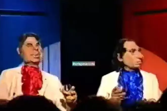 Una captura de pantalla de la parodia con guiñoles de Felipe González y Alfonso Guerra que ha recordado Pablo Fernández, portavoz de Podemos, en Twitter